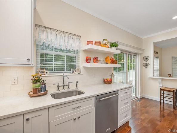 1 Central Park Boulevard, Bohemia NY 11716