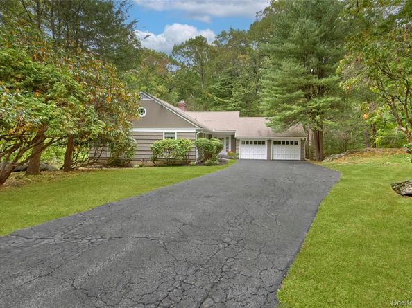 71 Commodore Road, Chappaqua NY 10514