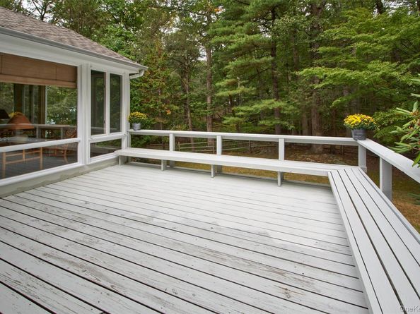 71 Commodore Road, Chappaqua NY 10514