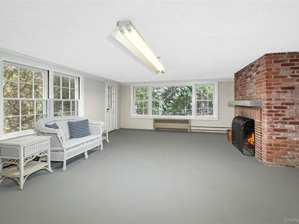 71 Commodore Road, Chappaqua NY 10514