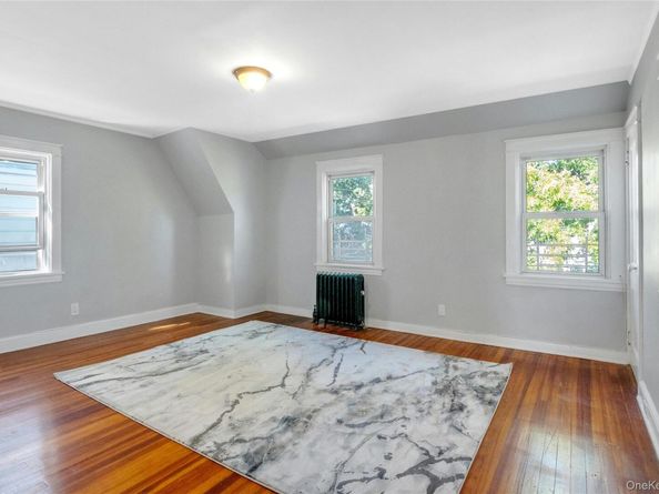 290 E Sidney Avenue, Mount Vernon NY 10553