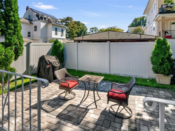 290 E Sidney Avenue, Mount Vernon NY 10553
