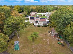 264 Amityville Street, Islip Terrace NY 11752