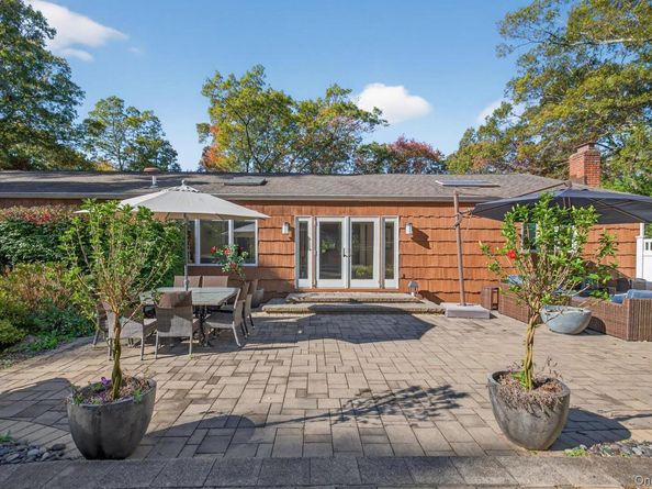78 Bagatelle Road, Melville NY 11747