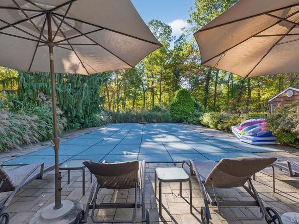 78 Bagatelle Road, Melville NY 11747