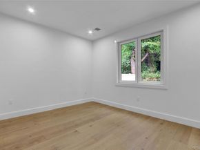 126 Rim Lane, Hicksville NY 11801