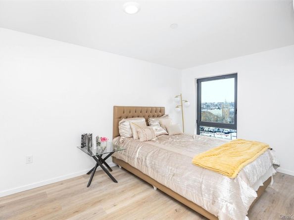70-40 45th Avenue 5G, Woodside NY 11377