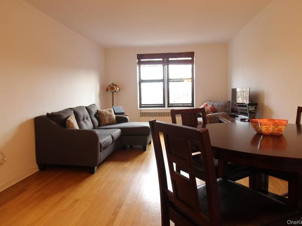 61 Oliver Street 5B, Brooklyn NY 11209