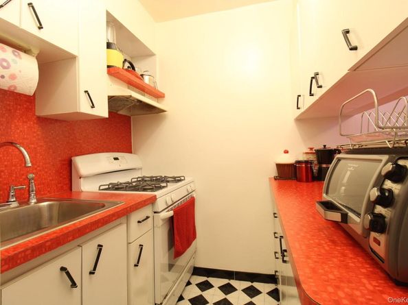 61 Oliver Street 5B, Brooklyn NY 11209