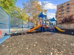 151-25 88th Street 4F, Howard Beach NY 11414