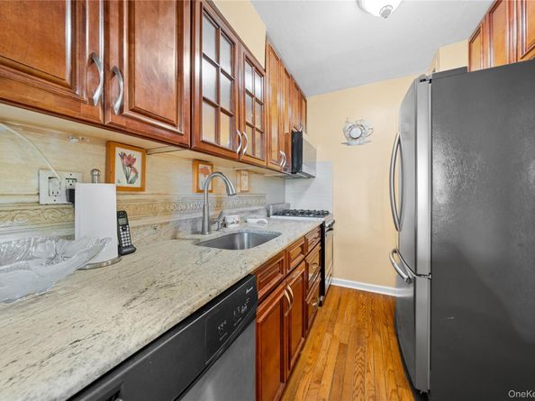 151-25 88th Street 4F, Howard Beach NY 11414