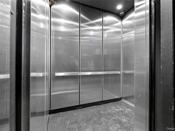 151-25 88th Street 4F, Howard Beach NY 11414