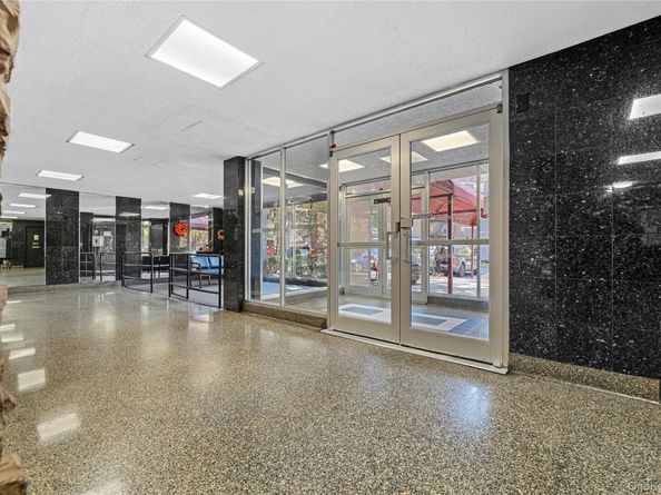 151-25 88th Street 4F, Howard Beach NY 11414