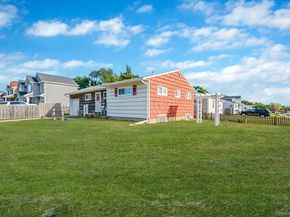 2 Sydney Street, Plainview NY 11803