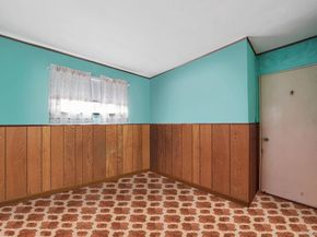 2 Sydney Street, Plainview NY 11803
