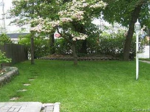 2 Aster Drive, New Hyde Park NY 11040