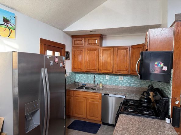 84 Georgia Avenue, Long Beach NY 11561