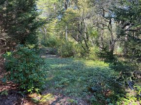 98 Eastwoods Road, Pound Ridge NY 10576