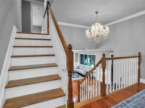14 Westminster Road, Syosset NY 11791