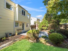 17 Lanier Lane, Bay Shore NY 11706