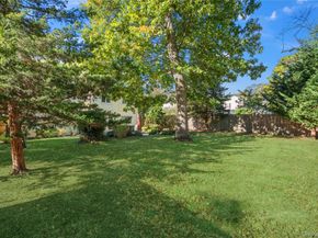 17 Lanier Lane, Bay Shore NY 11706