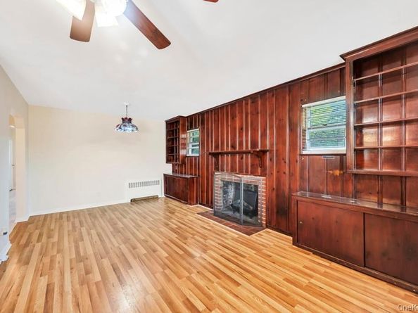 51 Stevenson Road, Hewlett NY 11557