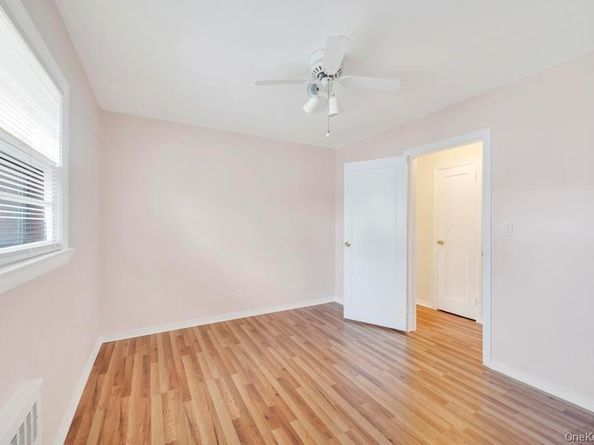 51 Stevenson Road, Hewlett NY 11557