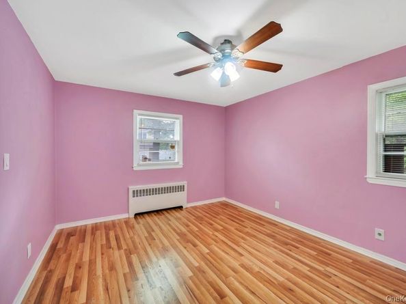 51 Stevenson Road, Hewlett NY 11557