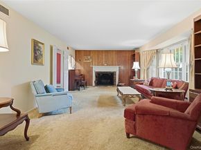 4 Mystic Court, Stony Brook NY 11790