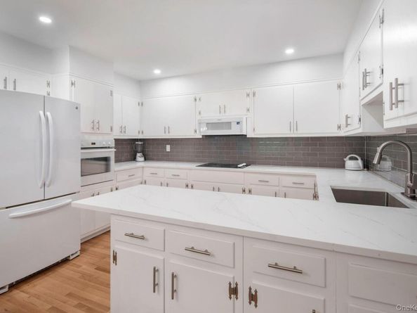 111 Seven Bridges Road, Chappaqua NY 10514