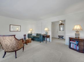 7 Chateaux Circle 7H, Scarsdale NY 10583