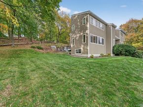 96 Cherry Hill Court, Briarcliff Manor NY 10510