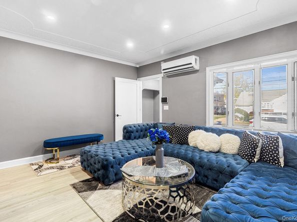 800 Wesley Street, North Baldwin NY 11510