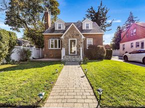 800 Wesley Street, North Baldwin NY 11510