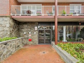 666 Shore Road 5M, Long Beach NY 11561