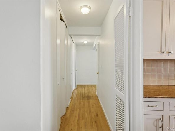 666 Shore Road 5M, Long Beach NY 11561