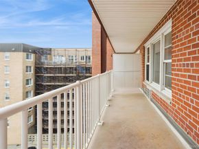 666 Shore Road 5M, Long Beach NY 11561