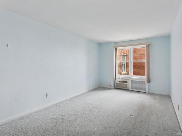 666 Shore Road 5M, Long Beach NY 11561