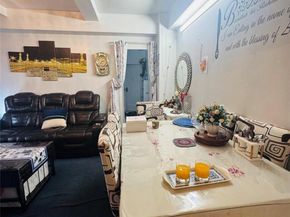 18 Metropolitan Oval 8A, Bronx NY 10462