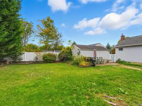 179 Park Lane, Massapequa NY 11758