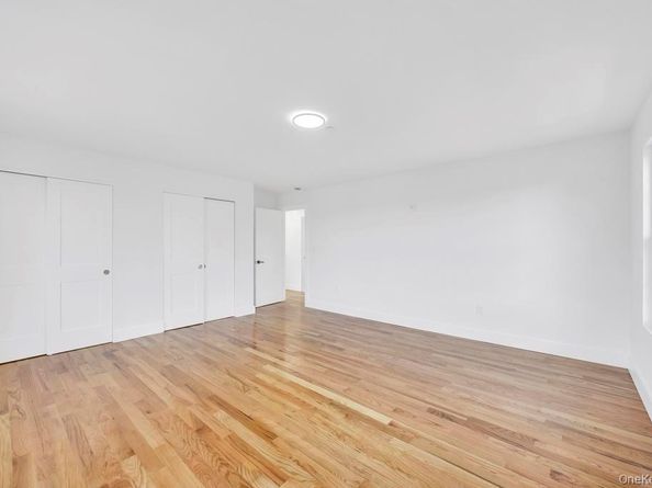 322 Miller Avenue, Freeport NY 11520