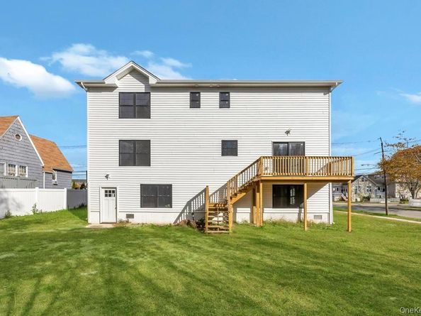 322 Miller Avenue, Freeport NY 11520