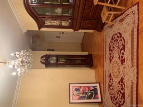 72-11 110 Street 3g, Forest Hills NY 11375