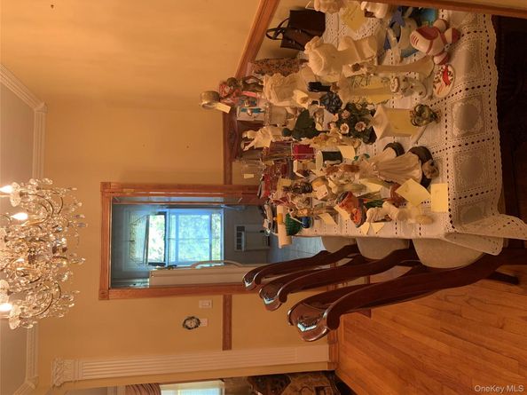 72-11 110 Street 3g, Forest Hills NY 11375