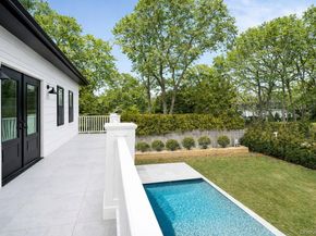 40 Waters Edge Road, Southampton NY 11968