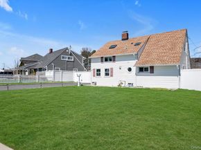 29 Cutter Lane, Levittown NY 11756