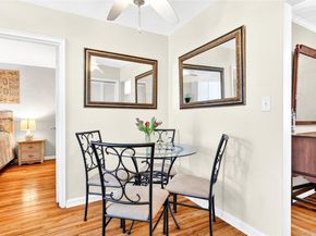 115 Robins Road 115, New Rochelle NY 10801