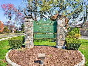 115 Robins Road 115, New Rochelle NY 10801