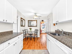 115 Robins Road 115, New Rochelle NY 10801