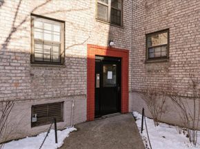 7811 Main Street 1G, Flushing NY 11367